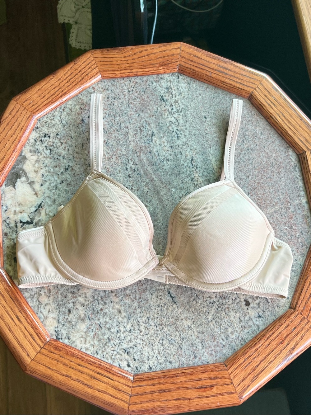 32B Chantelle Bra